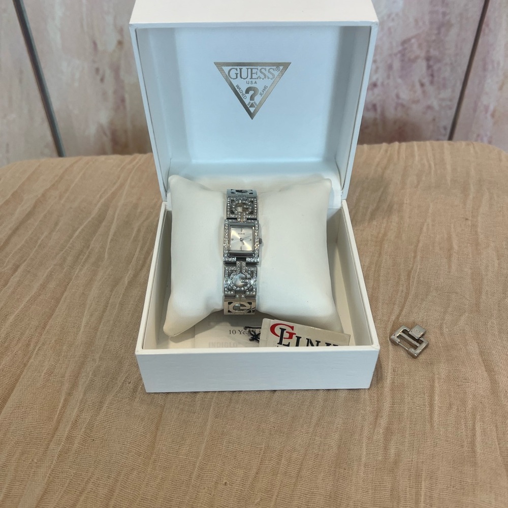 NWOT Guess Women’s Silver Watch with Link and New Battery